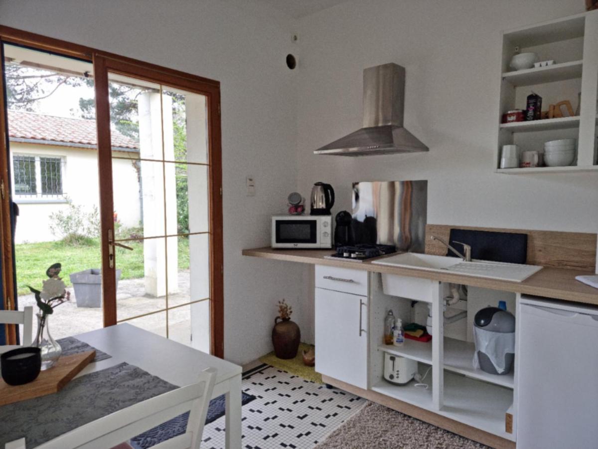 Appartement Quinault Libourne Bagian luar foto
